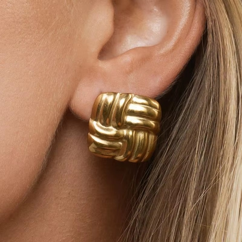 Gold Plated Texture Shell Stud Earrings Women's Fashion Geometric Square Earring Summer