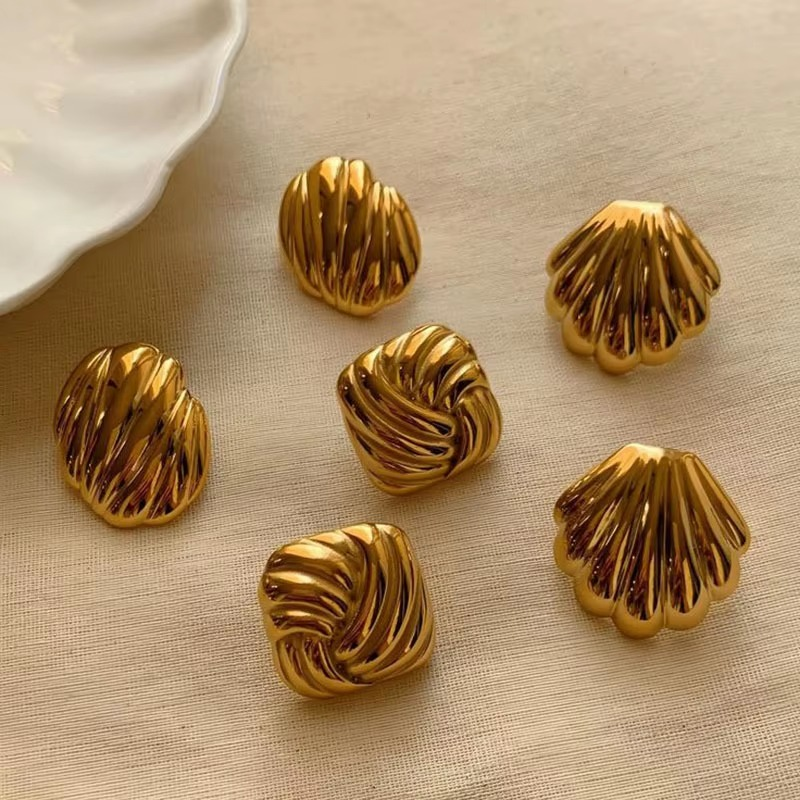 Gold Plated Texture Shell Stud Earrings Women's Fashion Geometric Square Earring Summer